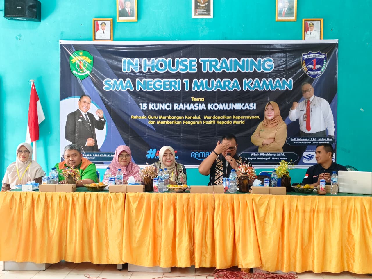 IHT " 15 KUNCI RAHASIA KOMUNIKASI GURU YANG EFEKTIF DAN POSITIF KEPADA MURID