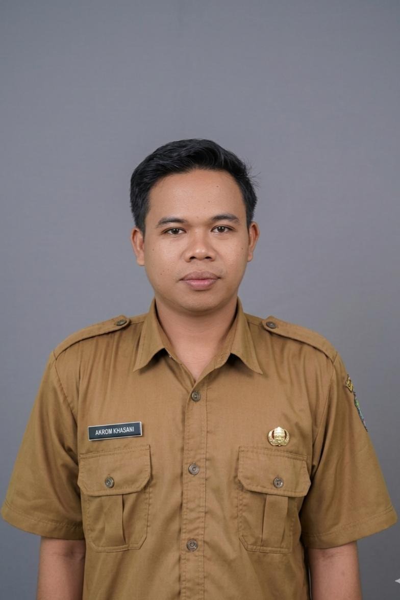 Akrom Khasani, S.Pd.